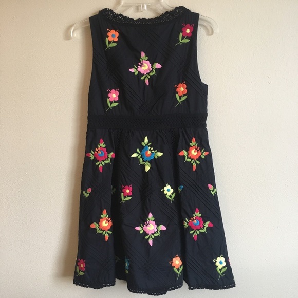 Nanette Lepore Floral Embroidered Dress 6 - Picture 6 of 8